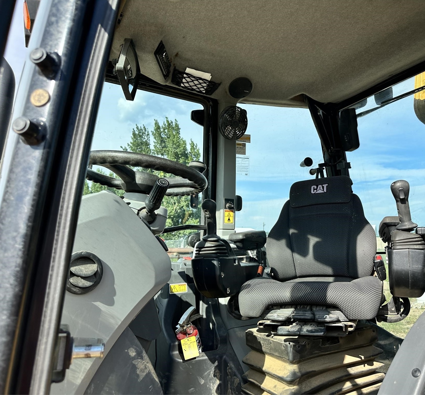 Caterpillar Backhoe Loader | Cabbed Backhoe Rental