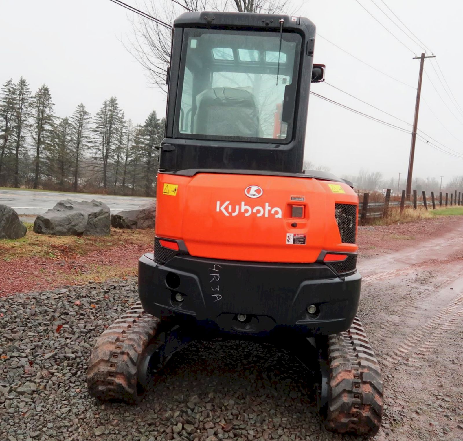 Caterpillar Backhoe Loader | Cabbed Backhoe Rental