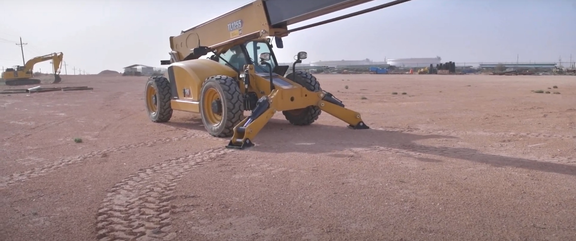 Caterpillar Backhoe Loader | Cabbed Backhoe Rental