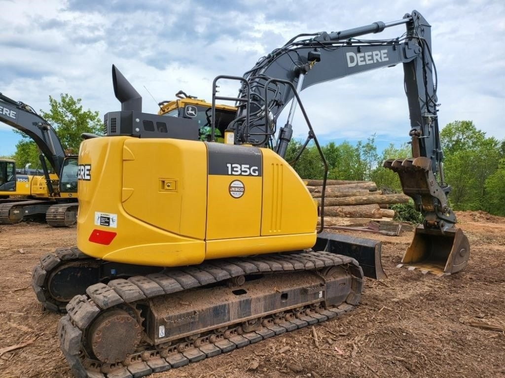 Compact Crawler Rental