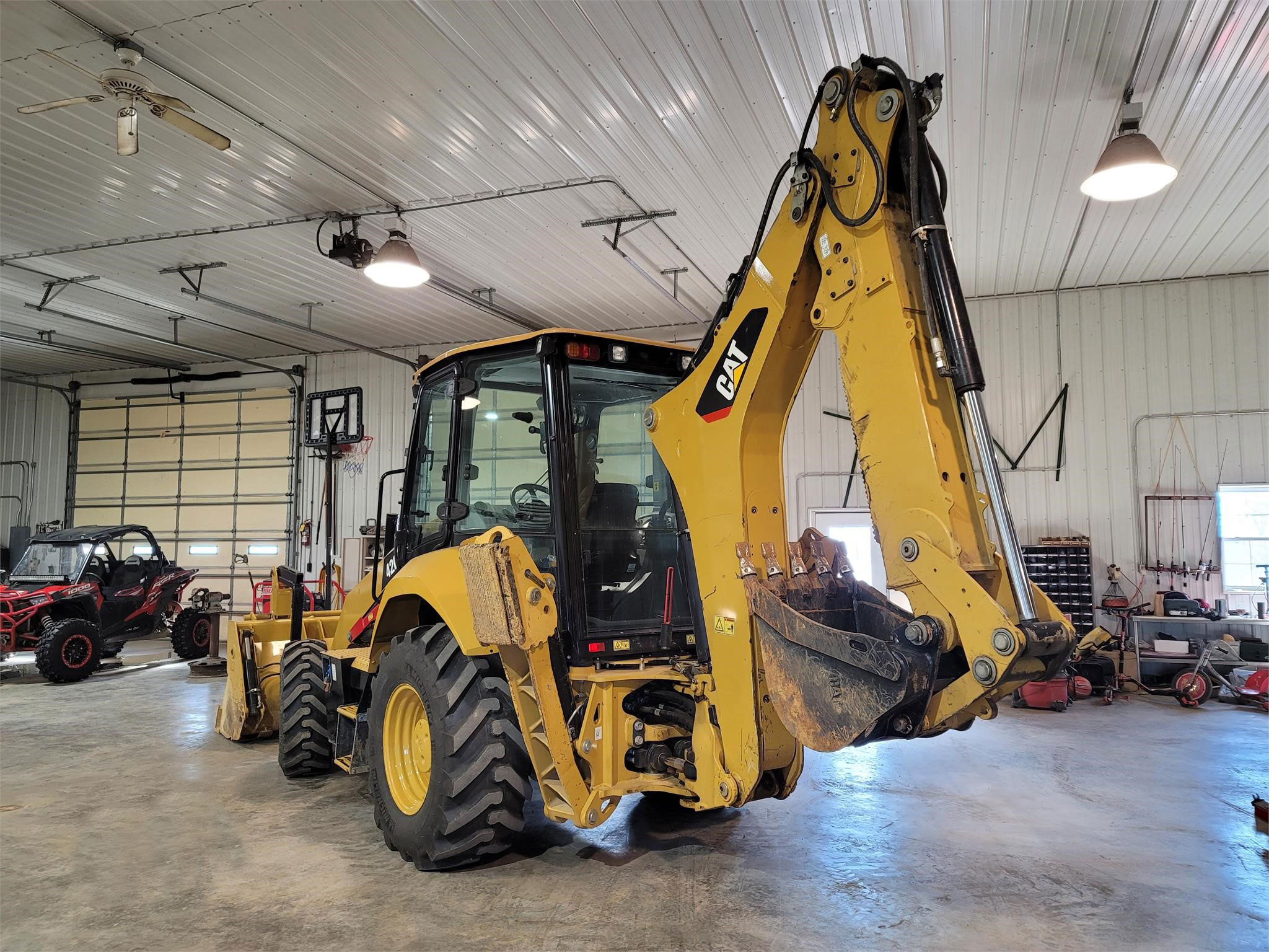 Caterpillar Backhoe Loader | Cabbed Backhoe Rental