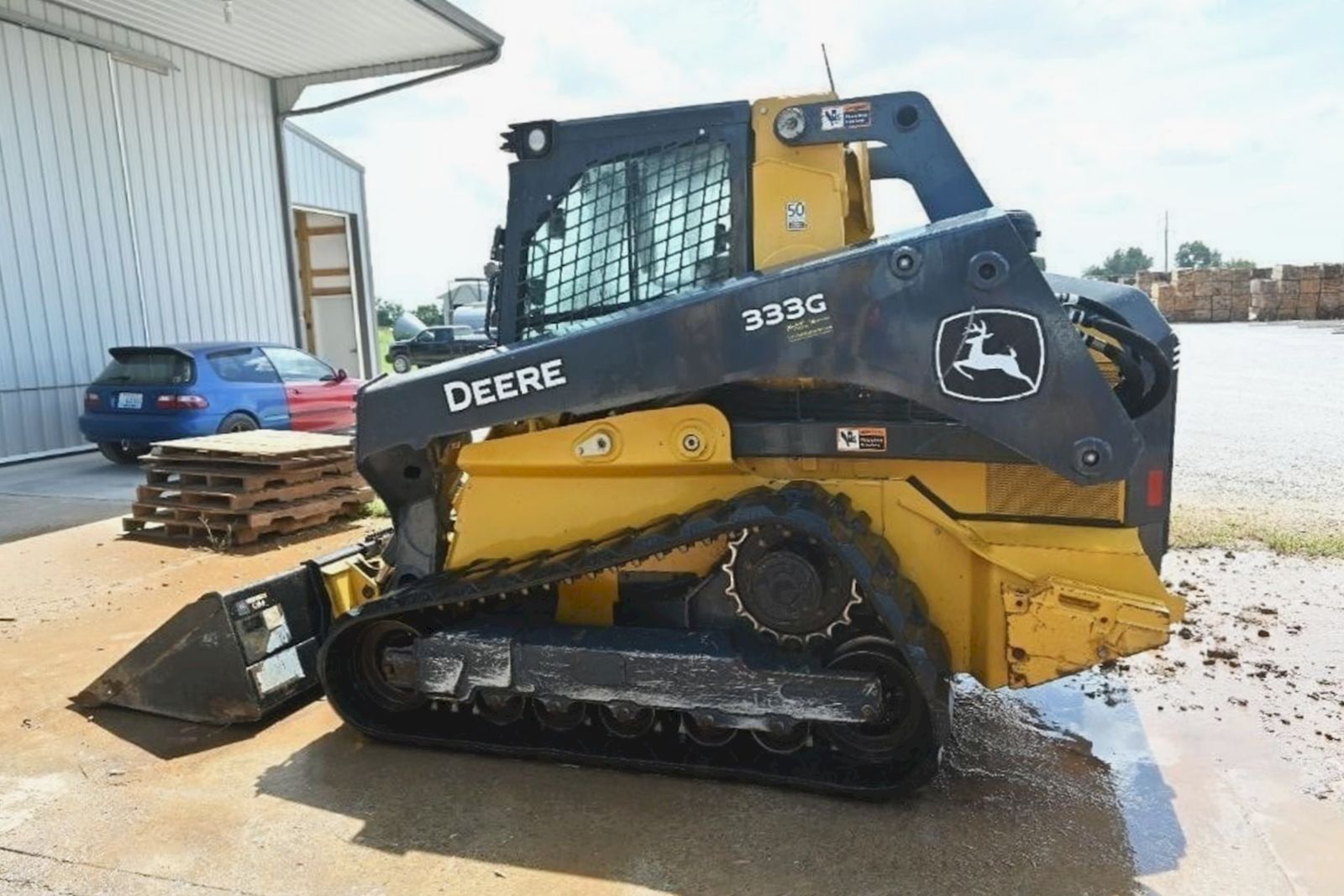 Caterpillar Backhoe Loader | Cabbed Backhoe Rental