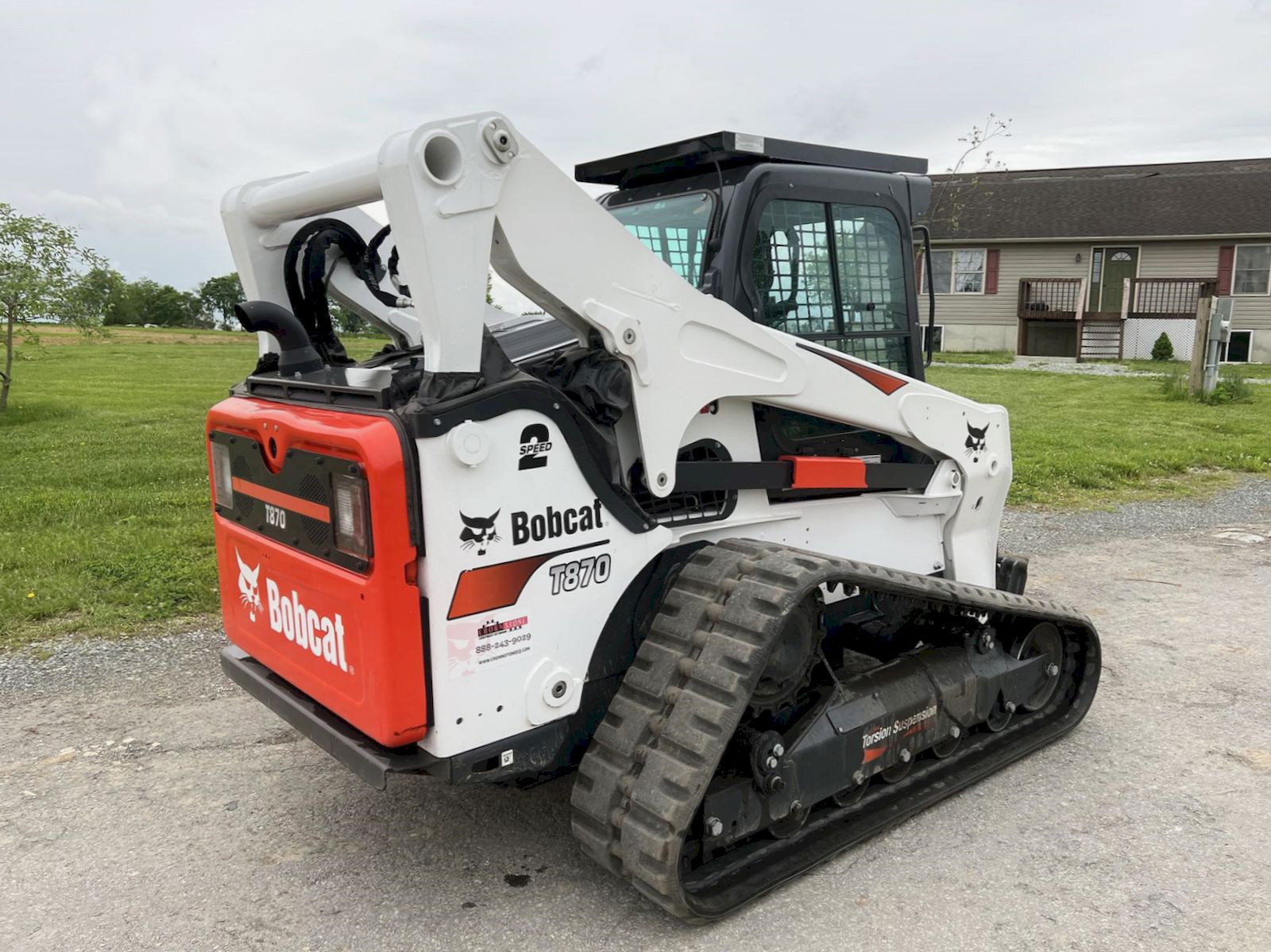 Caterpillar Backhoe Loader | Cabbed Backhoe Rental