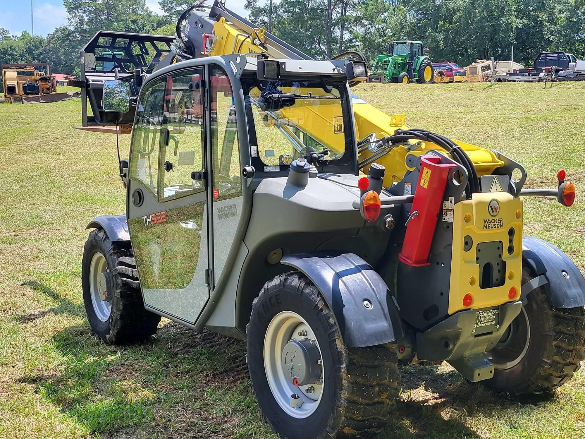 Caterpillar Backhoe Loader | Cabbed Backhoe Rental